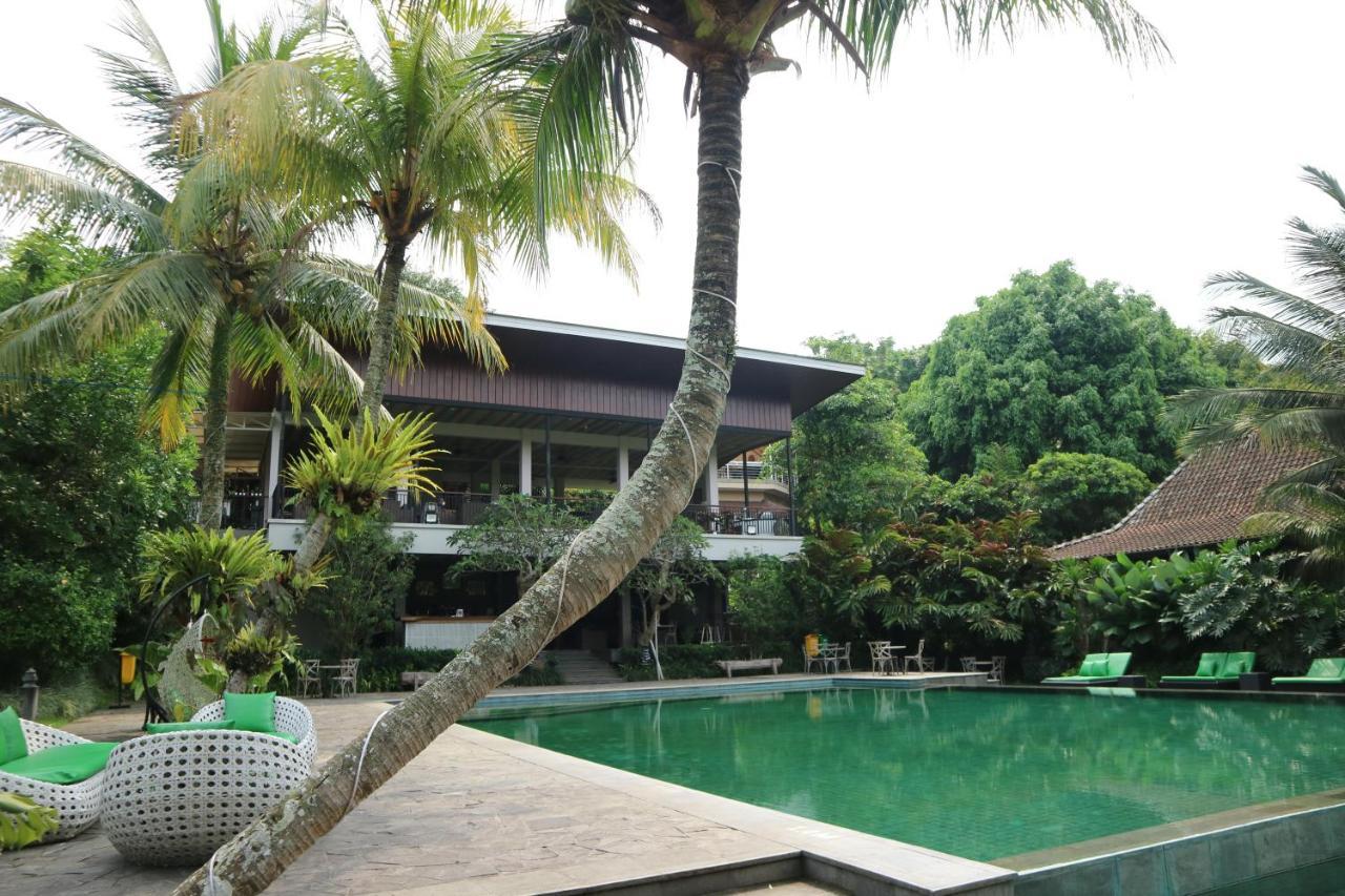 Amanuba Hotel & Resort Rancamaya Bogor Exterior foto